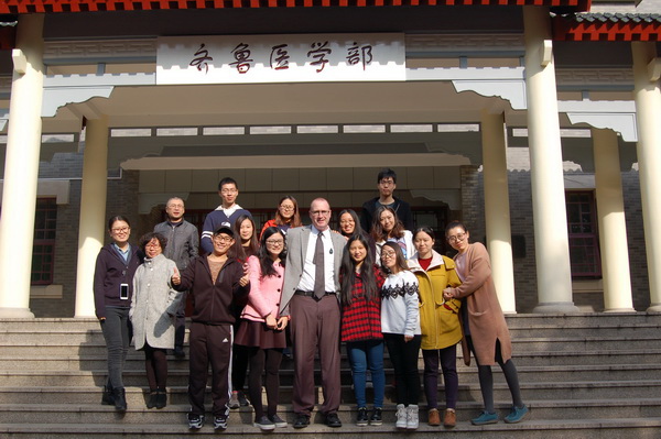 医药卫生管理学院国际化研究生培养项目2016年度医院信息管理面授课程顺利结束
