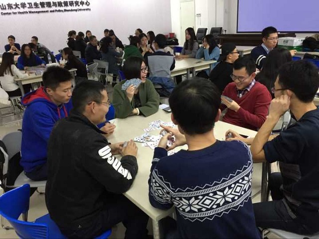 医药卫生管理学院举行第一届智力运动会