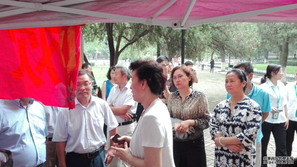 欢腾九月,医药卫生管理学院喜迎新同学